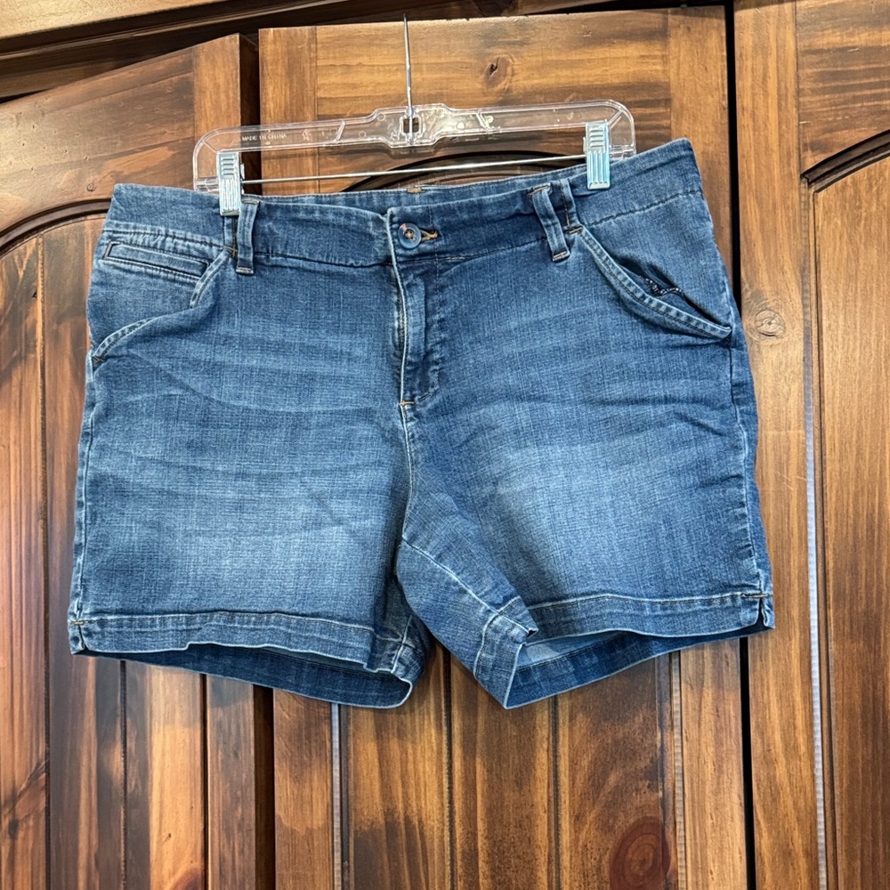 Women's Dark Blue Denim Shorts - Classic Stretch Jean Short